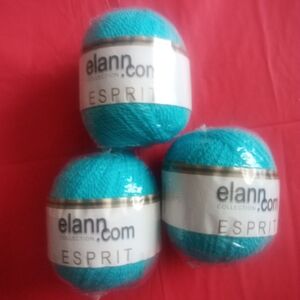 Elann Esprit Turquoise Yarn Balls